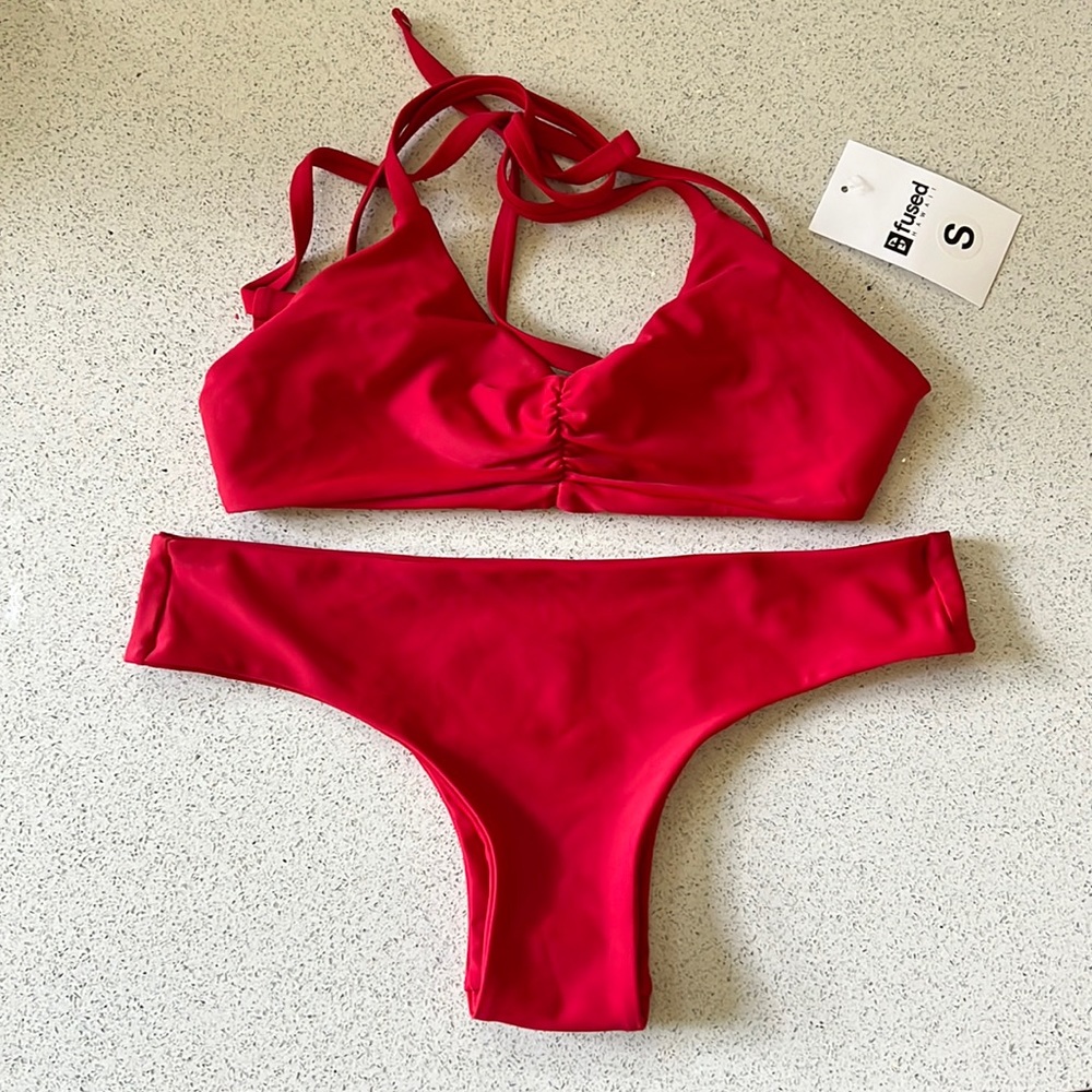NWT/NWOT Fused Hawaii Bikini Set S M Red Lava